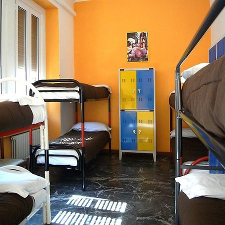 Hostel California Mailand Zimmer foto