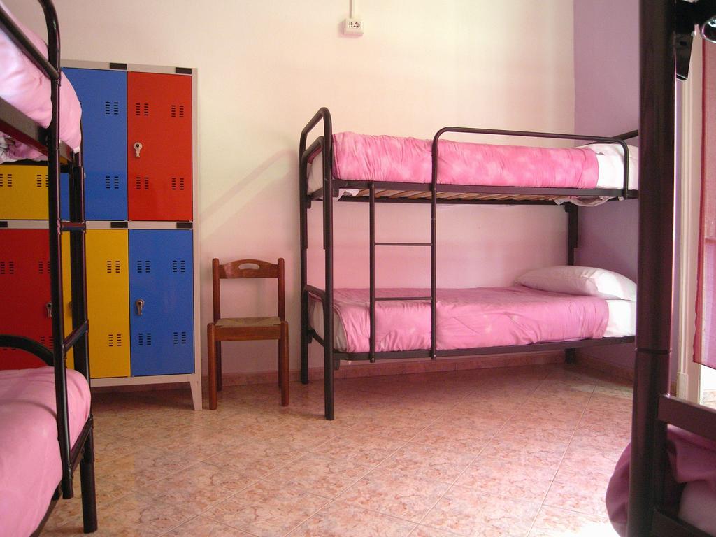 Hostel California Mailand Zimmer foto